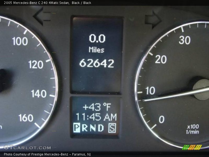 Black / Black 2005 Mercedes-Benz C 240 4Matic Sedan