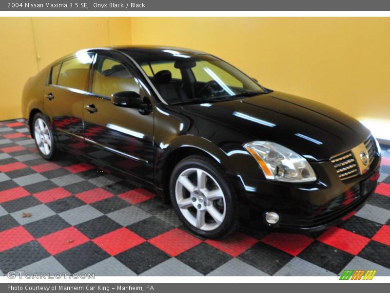 Onyx Black / Black 2004 Nissan Maxima 3.5 SE