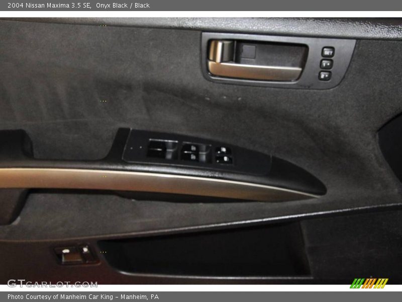 Onyx Black / Black 2004 Nissan Maxima 3.5 SE
