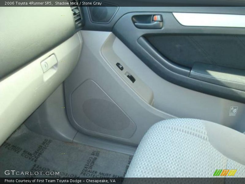 Shadow Mica / Stone Gray 2006 Toyota 4Runner SR5