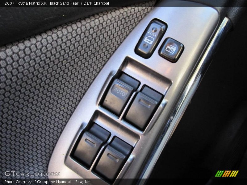 Black Sand Pearl / Dark Charcoal 2007 Toyota Matrix XR