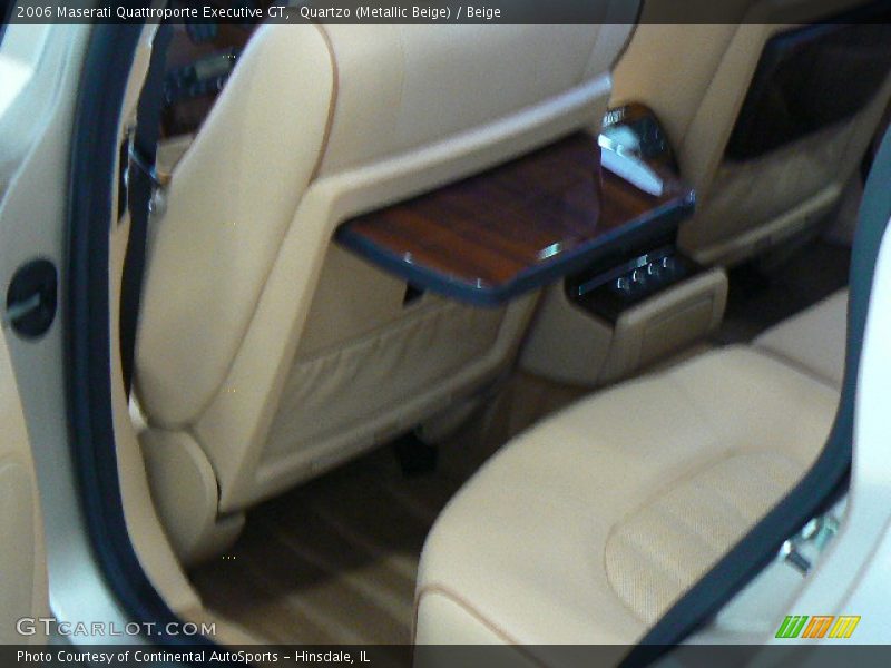Quartzo (Metallic Beige) / Beige 2006 Maserati Quattroporte Executive GT
