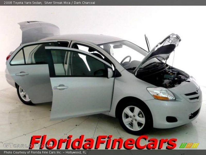 Silver Streak Mica / Dark Charcoal 2008 Toyota Yaris Sedan