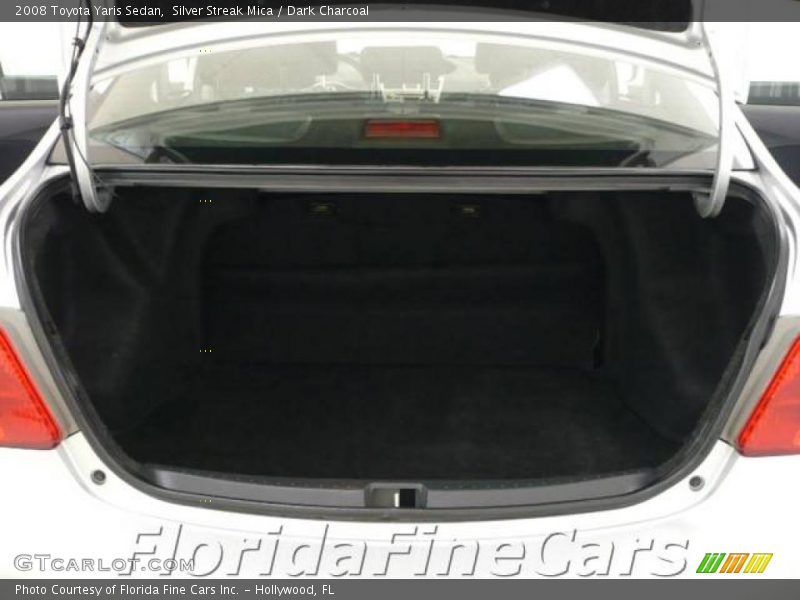 Silver Streak Mica / Dark Charcoal 2008 Toyota Yaris Sedan
