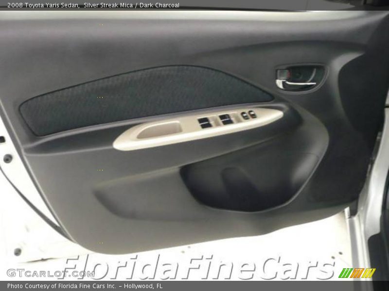 Silver Streak Mica / Dark Charcoal 2008 Toyota Yaris Sedan