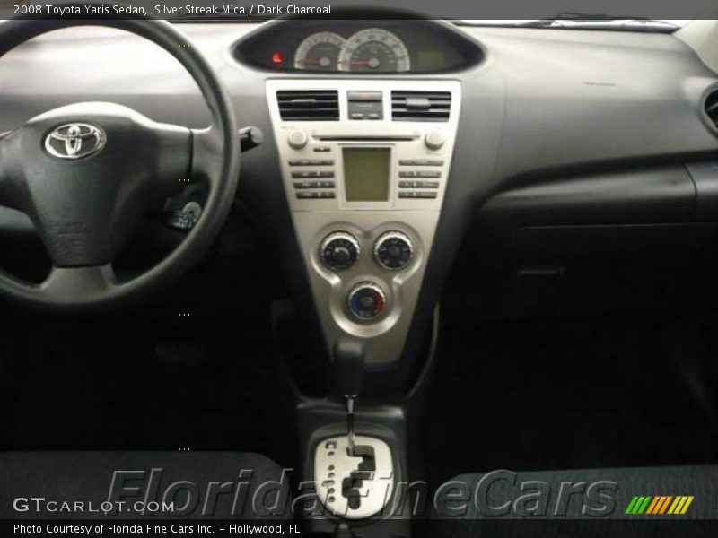 Silver Streak Mica / Dark Charcoal 2008 Toyota Yaris Sedan