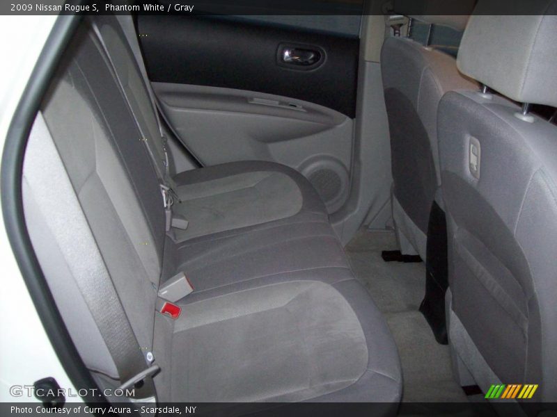 Phantom White / Gray 2009 Nissan Rogue S
