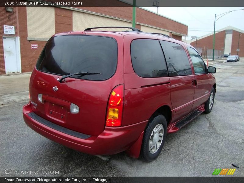 Sunset Red / Slate 2000 Nissan Quest GXE