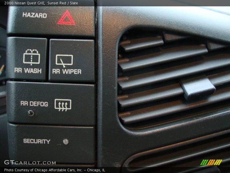 Sunset Red / Slate 2000 Nissan Quest GXE
