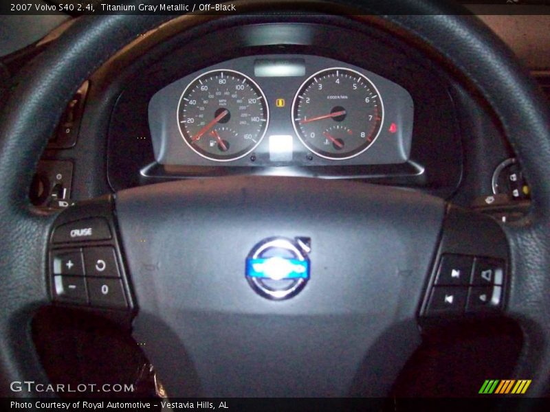Titanium Gray Metallic / Off-Black 2007 Volvo S40 2.4i