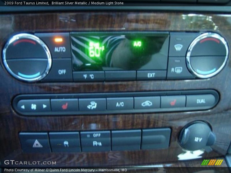 Brilliant Silver Metallic / Medium Light Stone 2009 Ford Taurus Limited