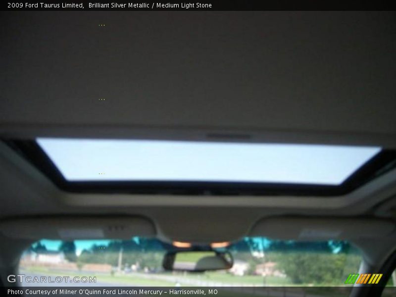 Brilliant Silver Metallic / Medium Light Stone 2009 Ford Taurus Limited