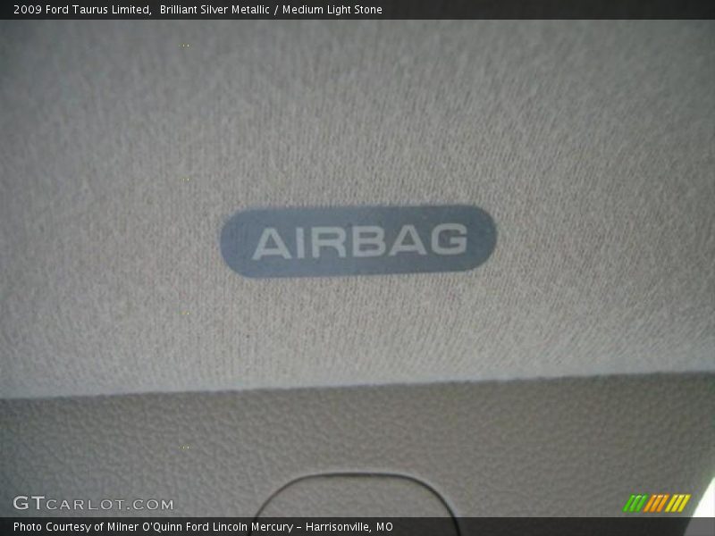 Brilliant Silver Metallic / Medium Light Stone 2009 Ford Taurus Limited