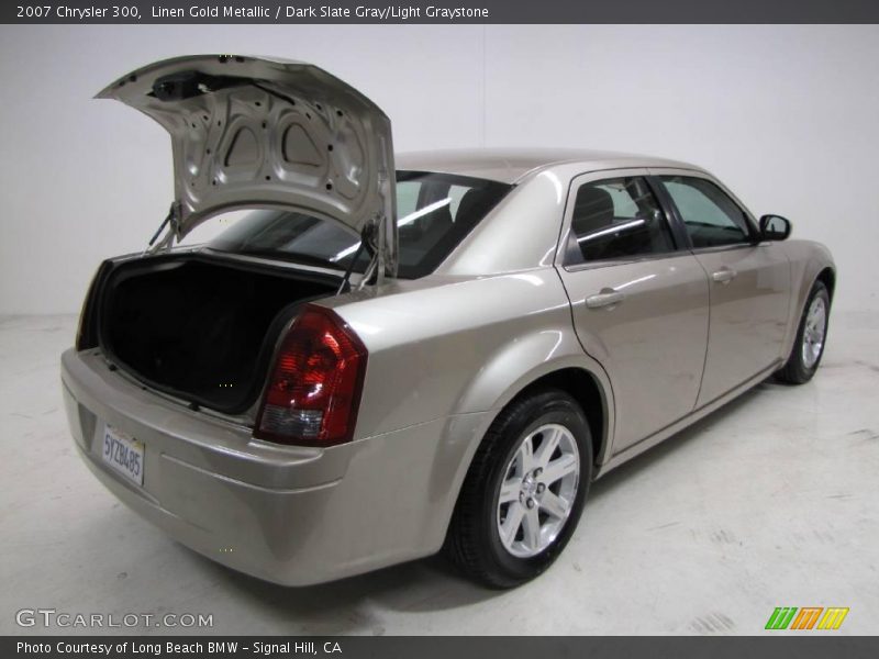 Linen Gold Metallic / Dark Slate Gray/Light Graystone 2007 Chrysler 300