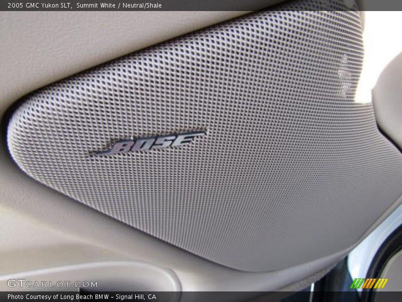 Summit White / Neutral/Shale 2005 GMC Yukon SLT