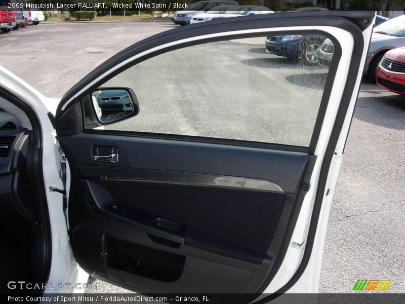 Wicked White Satin / Black 2009 Mitsubishi Lancer RALLIART