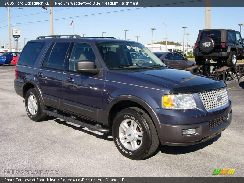 Medium Wedgewood Blue / Medium Parchment 2005 Ford Expedition XLT