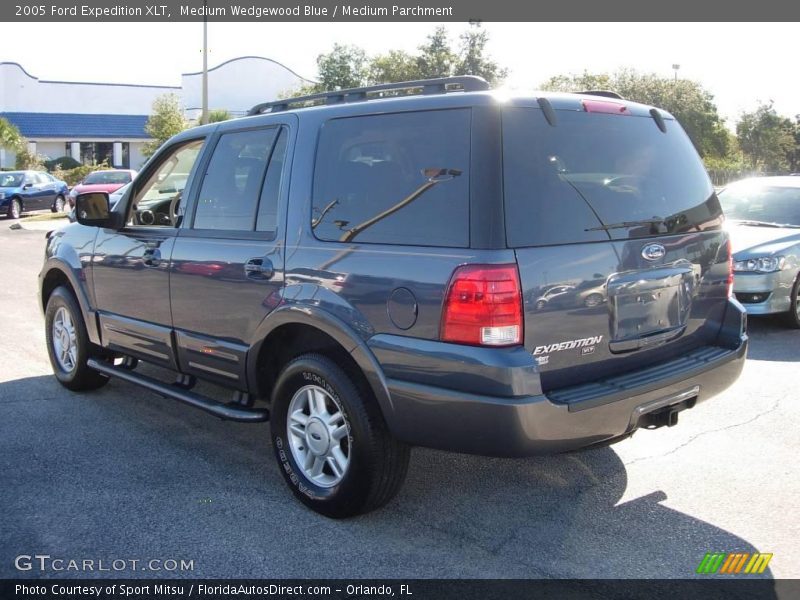 Medium Wedgewood Blue / Medium Parchment 2005 Ford Expedition XLT