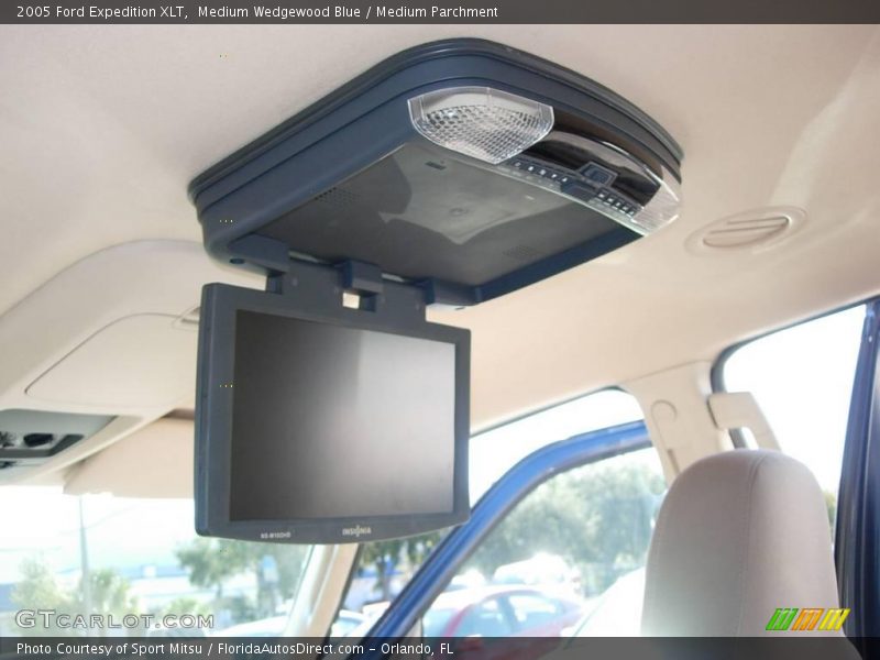 Medium Wedgewood Blue / Medium Parchment 2005 Ford Expedition XLT