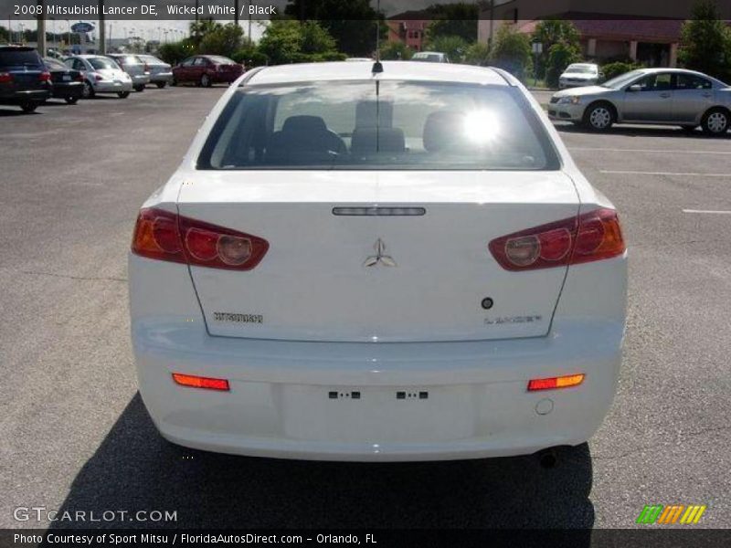 Wicked White / Black 2008 Mitsubishi Lancer DE
