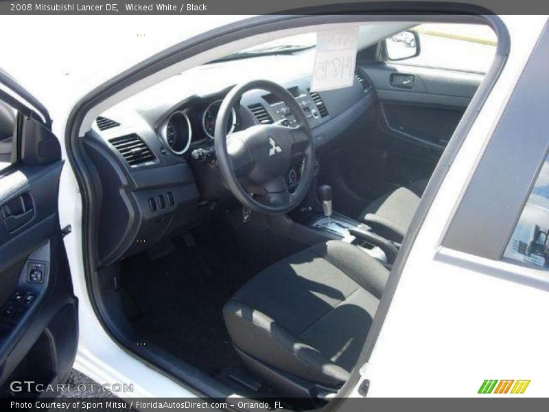 Wicked White / Black 2008 Mitsubishi Lancer DE