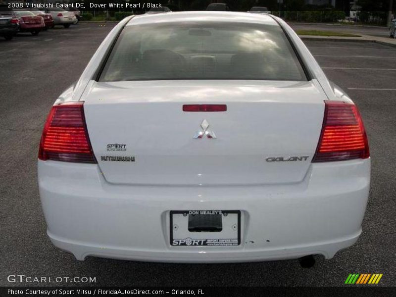Dover White Pearl / Black 2008 Mitsubishi Galant DE