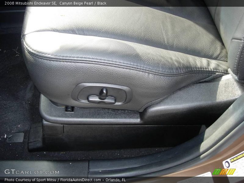 Canyon Beige Pearl / Black 2008 Mitsubishi Endeavor SE