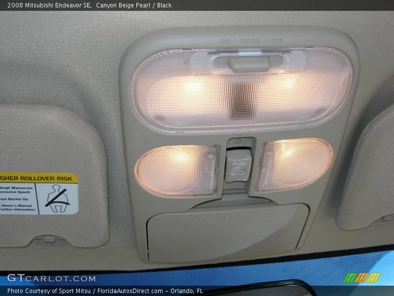 Canyon Beige Pearl / Black 2008 Mitsubishi Endeavor SE