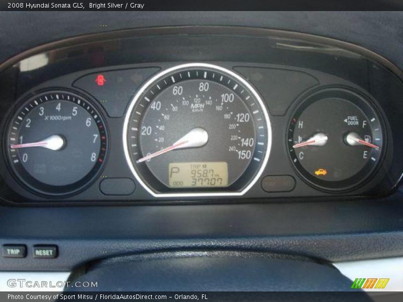 Bright Silver / Gray 2008 Hyundai Sonata GLS