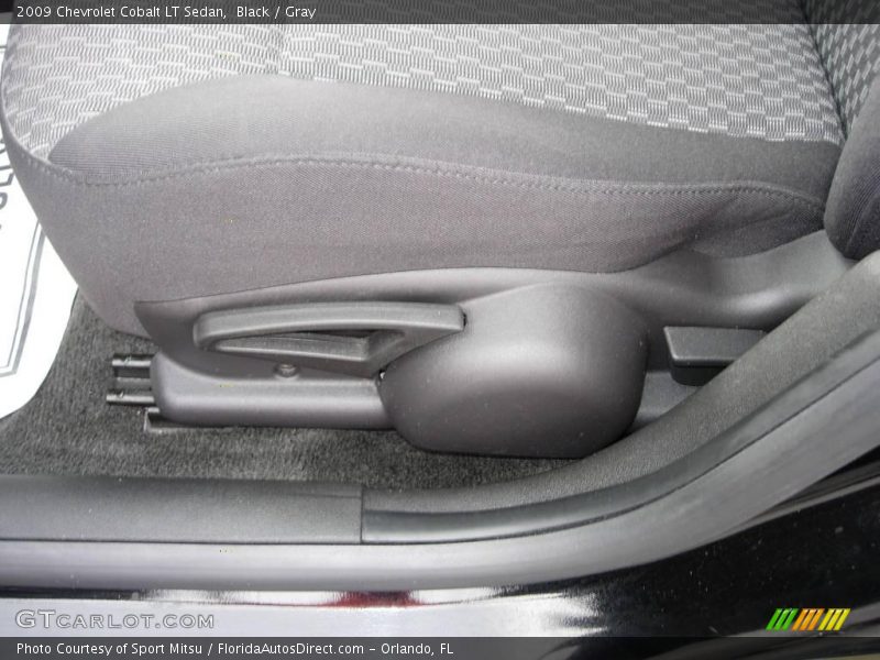 Black / Gray 2009 Chevrolet Cobalt LT Sedan