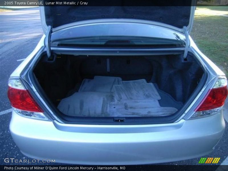 Lunar Mist Metallic / Gray 2005 Toyota Camry LE
