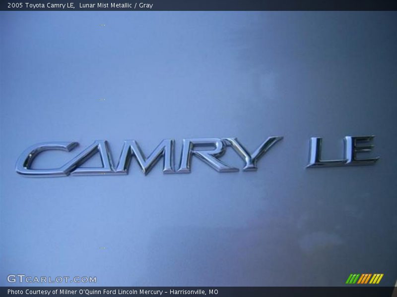 Lunar Mist Metallic / Gray 2005 Toyota Camry LE
