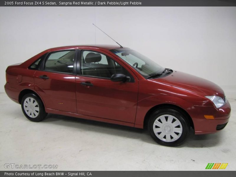 Sangria Red Metallic / Dark Pebble/Light Pebble 2005 Ford Focus ZX4 S Sedan