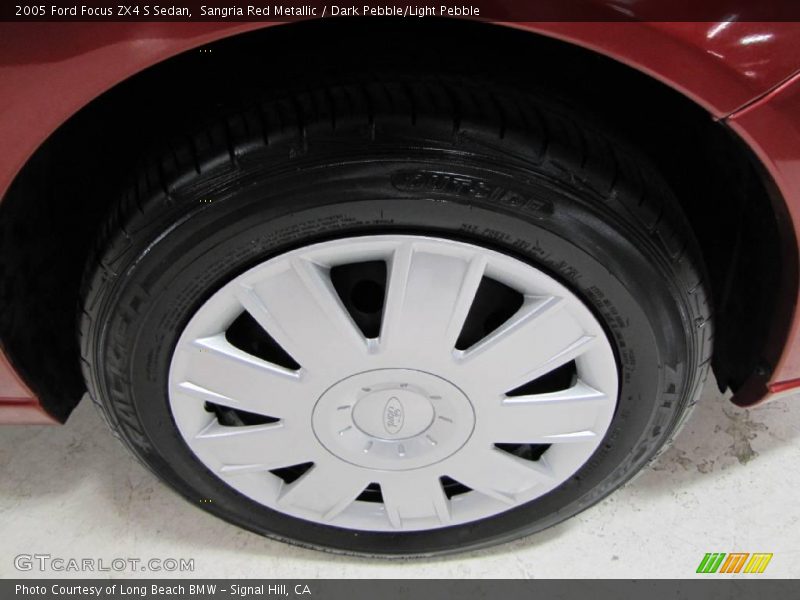 Sangria Red Metallic / Dark Pebble/Light Pebble 2005 Ford Focus ZX4 S Sedan