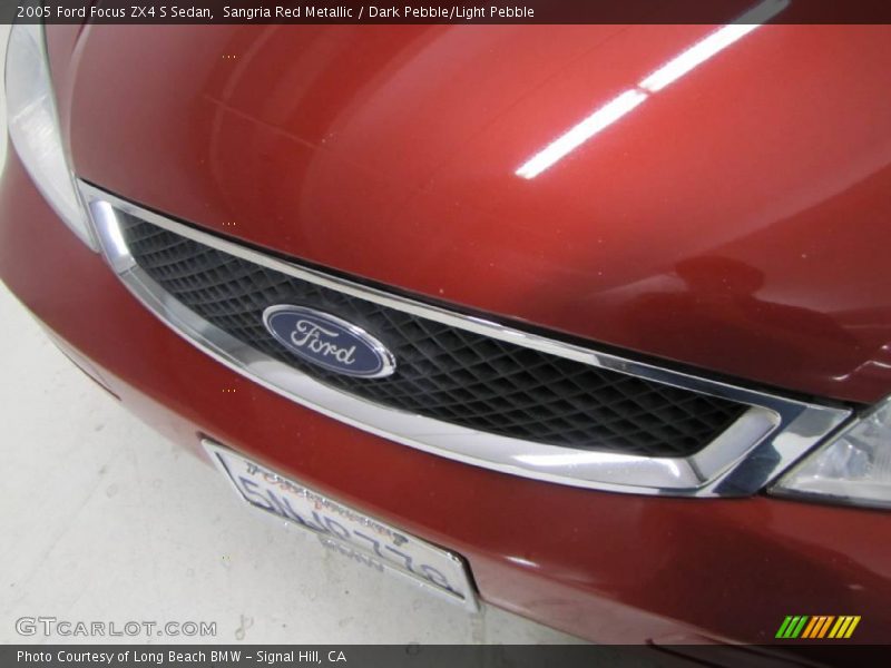 Sangria Red Metallic / Dark Pebble/Light Pebble 2005 Ford Focus ZX4 S Sedan
