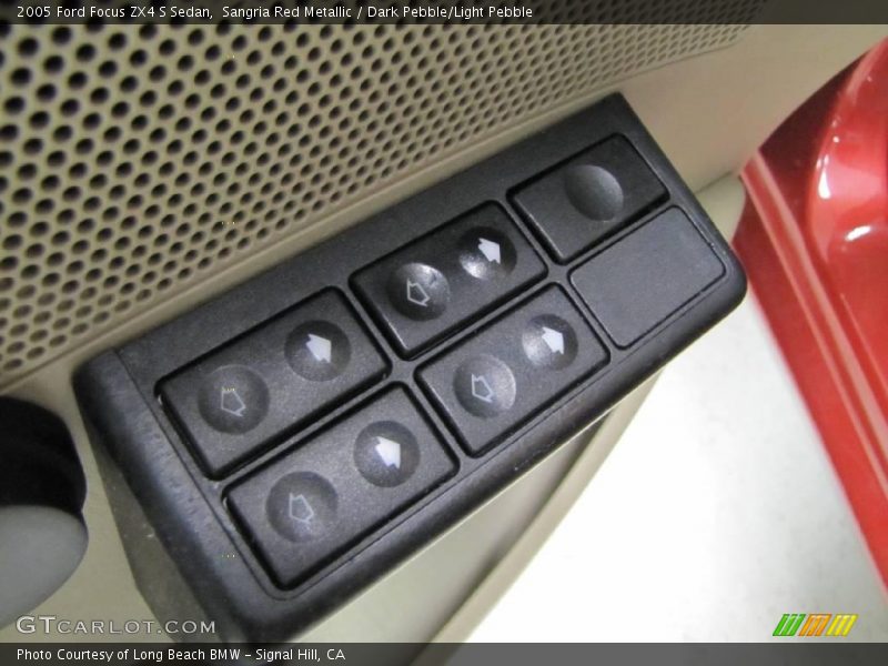 Sangria Red Metallic / Dark Pebble/Light Pebble 2005 Ford Focus ZX4 S Sedan