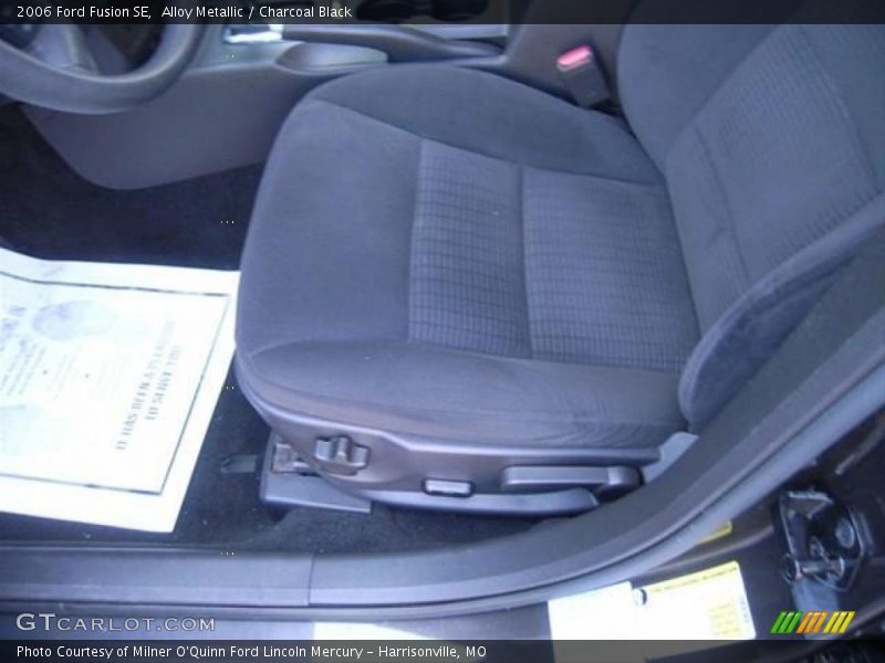 Alloy Metallic / Charcoal Black 2006 Ford Fusion SE