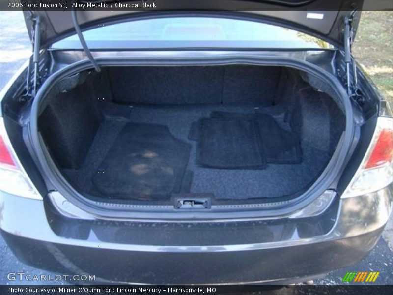 Alloy Metallic / Charcoal Black 2006 Ford Fusion SE