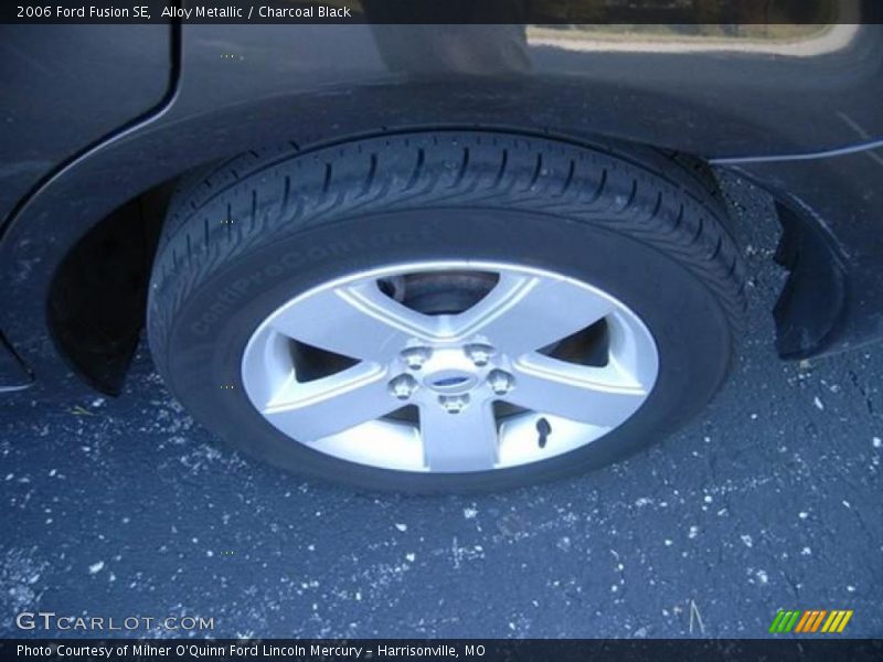 Alloy Metallic / Charcoal Black 2006 Ford Fusion SE