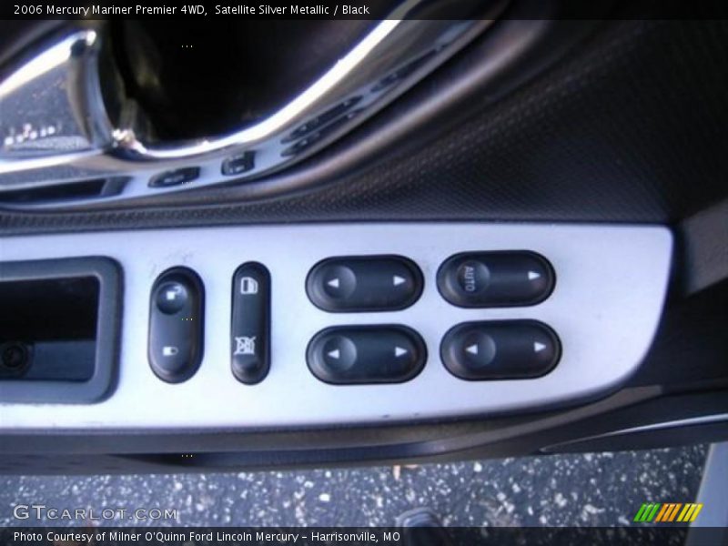 Satellite Silver Metallic / Black 2006 Mercury Mariner Premier 4WD