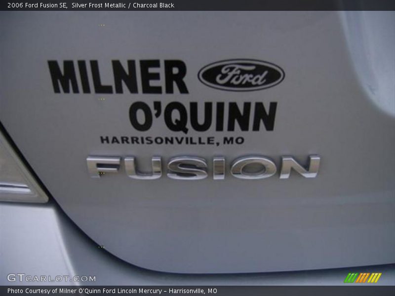 Silver Frost Metallic / Charcoal Black 2006 Ford Fusion SE