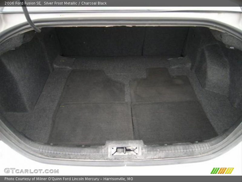 Silver Frost Metallic / Charcoal Black 2006 Ford Fusion SE