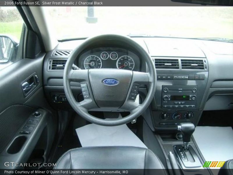 Silver Frost Metallic / Charcoal Black 2006 Ford Fusion SE