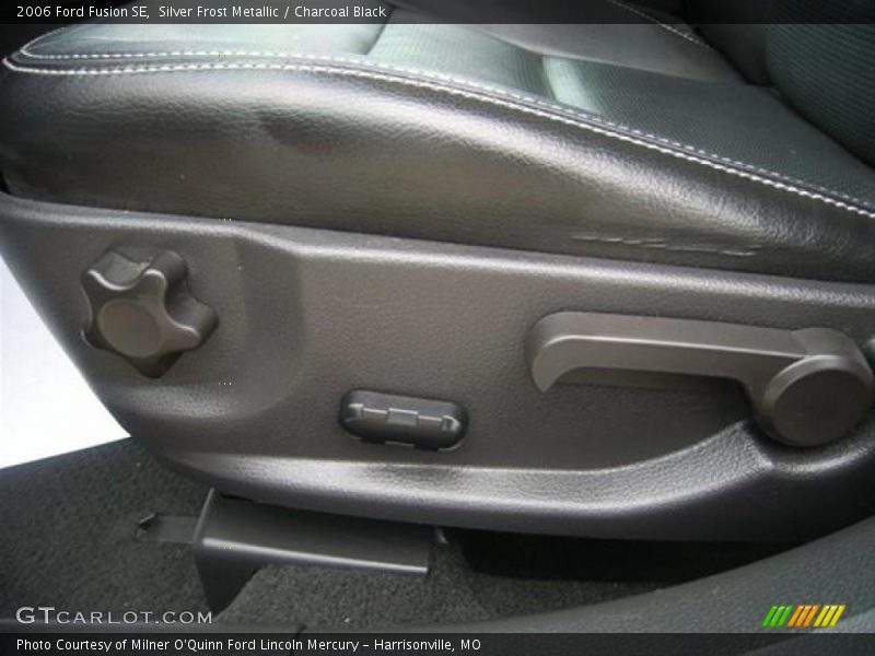 Silver Frost Metallic / Charcoal Black 2006 Ford Fusion SE