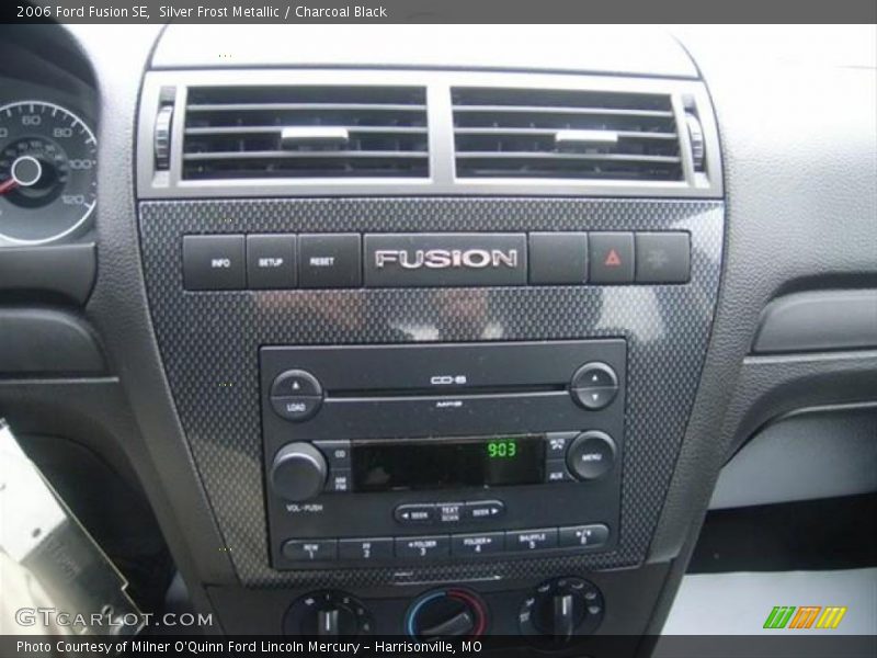 Silver Frost Metallic / Charcoal Black 2006 Ford Fusion SE