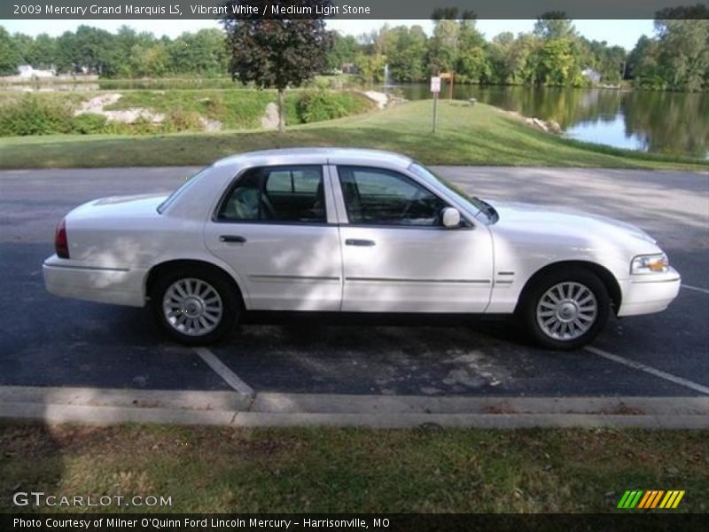 Vibrant White / Medium Light Stone 2009 Mercury Grand Marquis LS