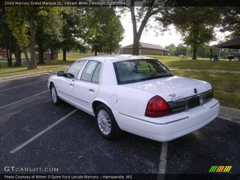 Vibrant White / Medium Light Stone 2009 Mercury Grand Marquis LS