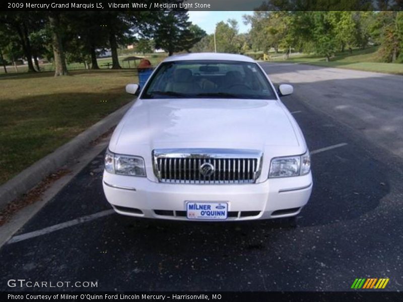 Vibrant White / Medium Light Stone 2009 Mercury Grand Marquis LS