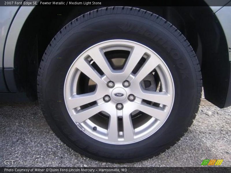 Pewter Metallic / Medium Light Stone 2007 Ford Edge SE