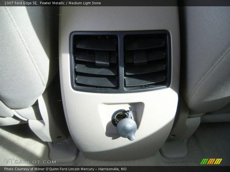 Pewter Metallic / Medium Light Stone 2007 Ford Edge SE